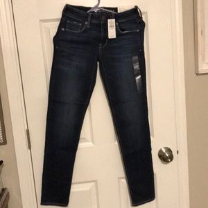 American Eagle new size 2 jeans